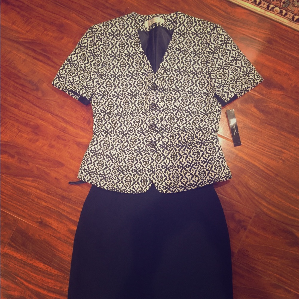 Women dress